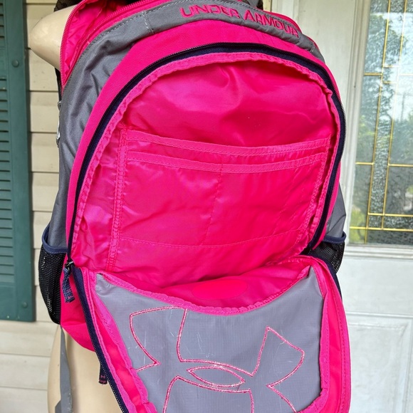 Under Armour backpack - Picture 6 of 11
